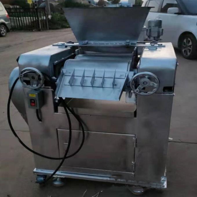 実験室の陶磁器の3つのローラーの三重のローラーの粉砕機のコーティングかチョコレート粉砕機インク ロール染まる機械
