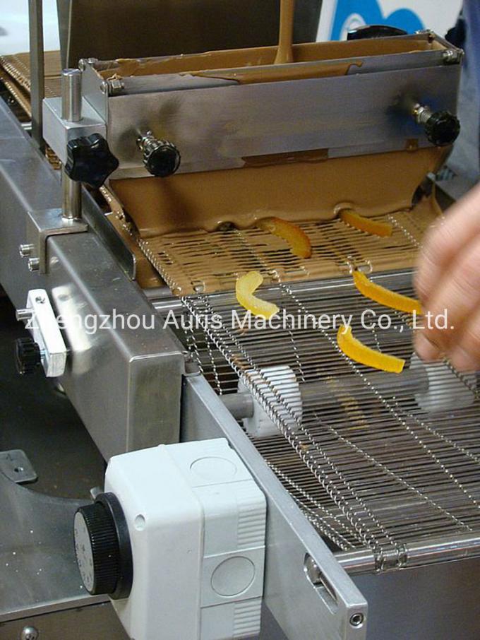 機械イヌワシ チョコレート作成成形機を着せる小さいチョコレート