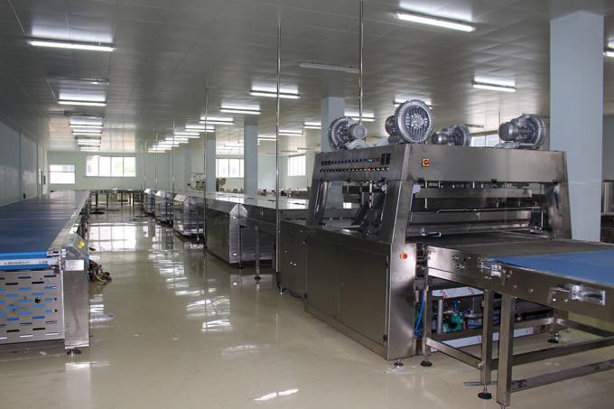 機械を着せる小さいチョコレートを使用して小型サイズの店