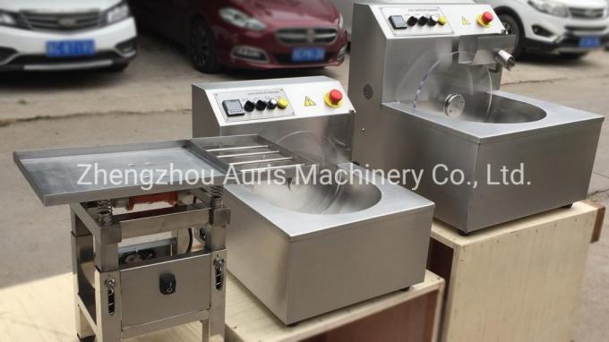 Industial商業15L 60Lチョコレート装置を和らげる溶ける機械チョコレート 3